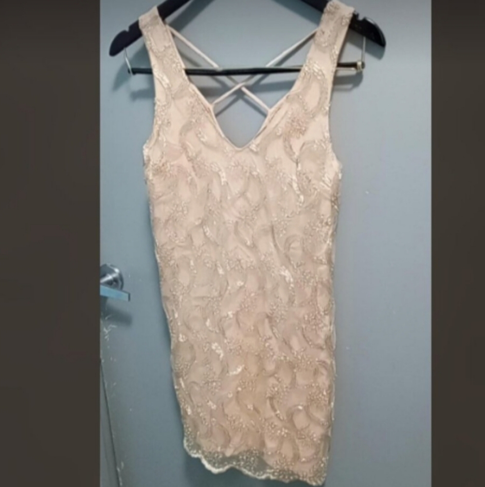ASTR The Label Shift Sleeveless Metallic Embellished Dress Sz XS